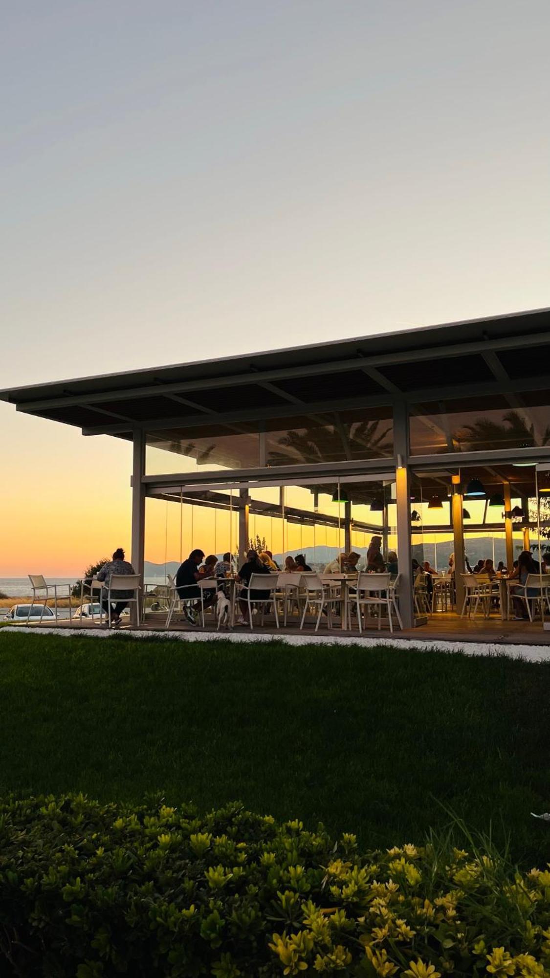 Sirenes Beach Resort Samos Town Exterior foto