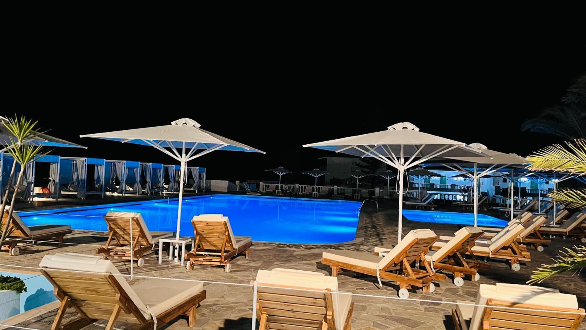 Sirenes Beach Resort Samos Town Exterior foto